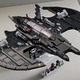 Imagen para el artículo titulado El nuevo Lego batwing de Batman de 1989 es una obra de arte que puedes colgar en la pared